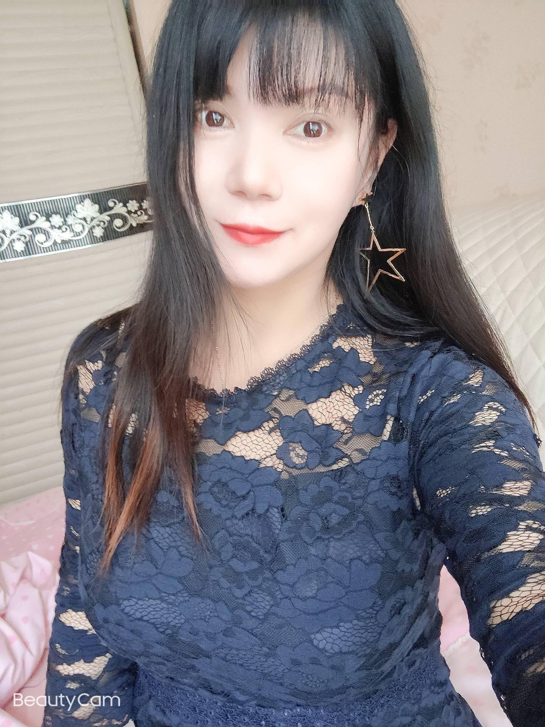 聚会.逛街，看电影